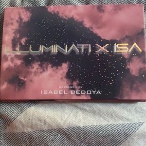 Illuminati X ISA Glam Palette